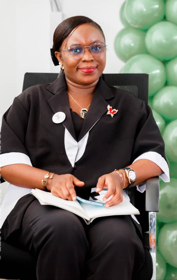 Portrait du Dr. ADON Sandrine Estelle, consultante juridique du Cabinet TEREME DIABY