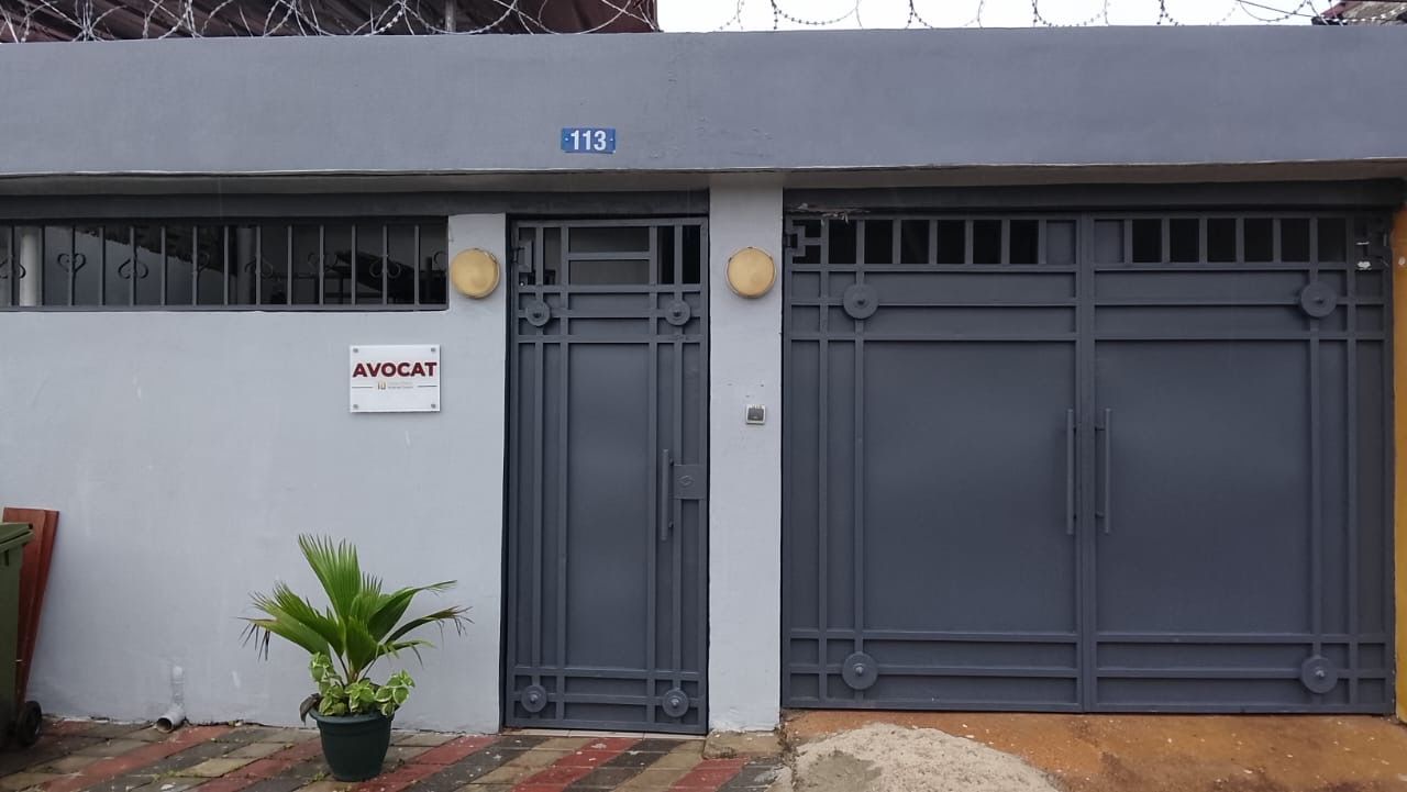 Façade du Cabinet d'Avocat TEREME DIABY — Villa 113, Cocody Riviera Attoban, Abidjan